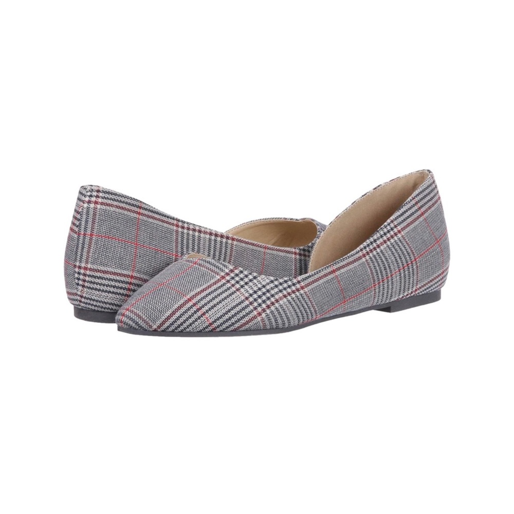 CL by Chinese Laundry Women's Hiromi Ballet Flat Size 10M